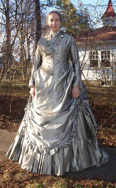 1873 dress